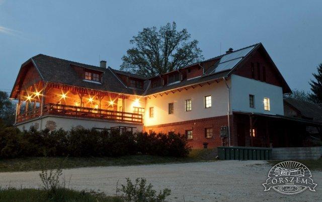 Отель Orszem Fogado Szalafo Экстерьер фото