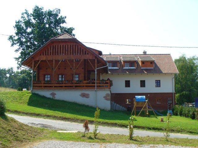 Отель Orszem Fogado Szalafo Экстерьер фото